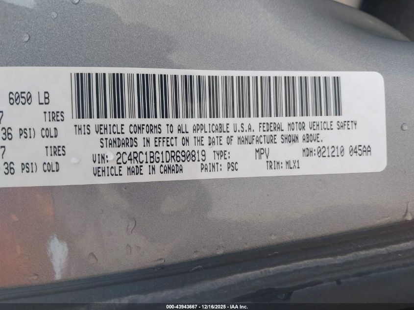 2013 Chrysler Town & Country Touring VIN: 2C4RC1BG1DR690819 Lot: 43943667