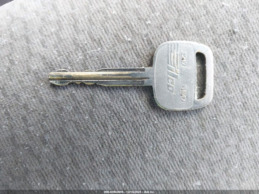 2003 Toyota Corolla Le VIN: JTDBR38EX30043944 Lot: 43943695