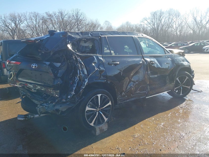 2021 Toyota Highlander Xse
