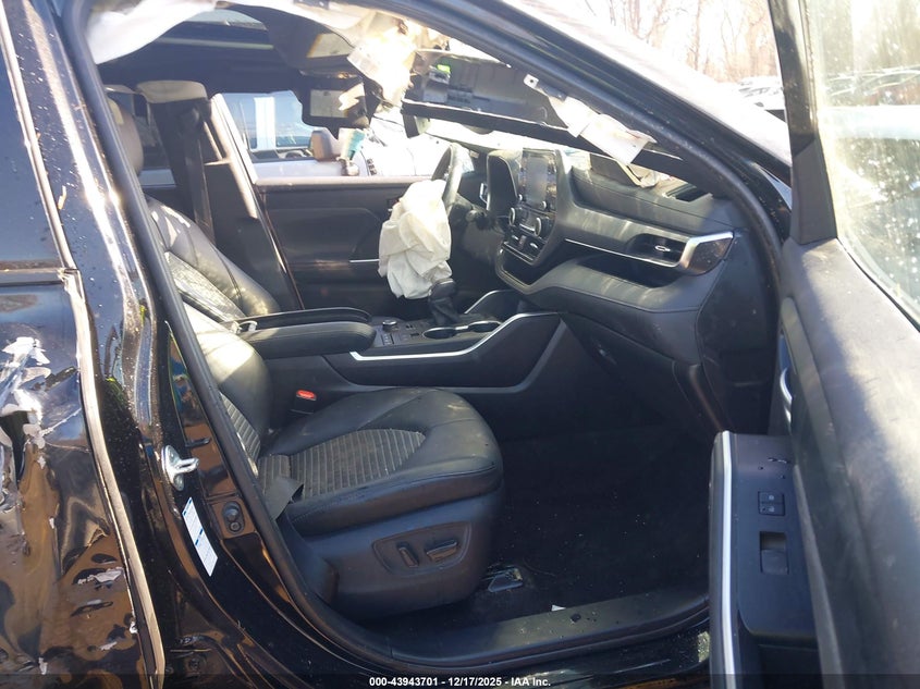 2021 Toyota Highlander Xse