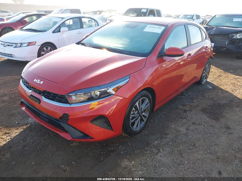 2023 Kia Forte Lxs