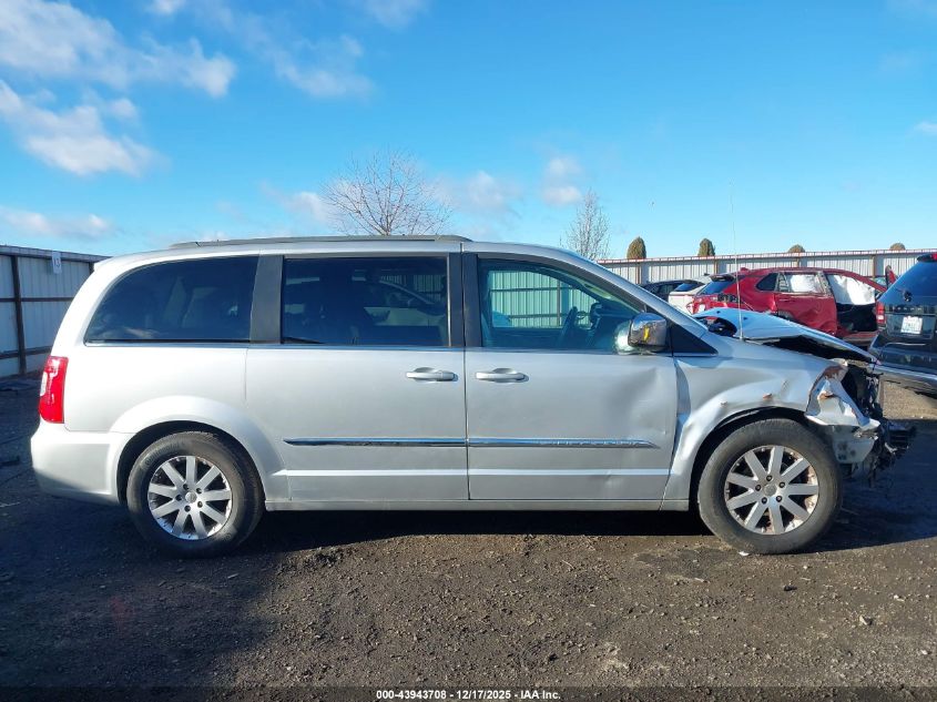 2011 Chrysler Town & Country Touring-L VIN: 2A4RR8DG4BR747543 Lot: 43943708