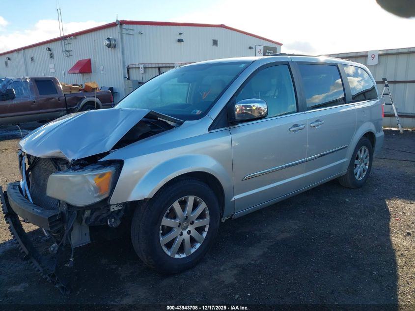 2011 Chrysler Town & Country Touring-L