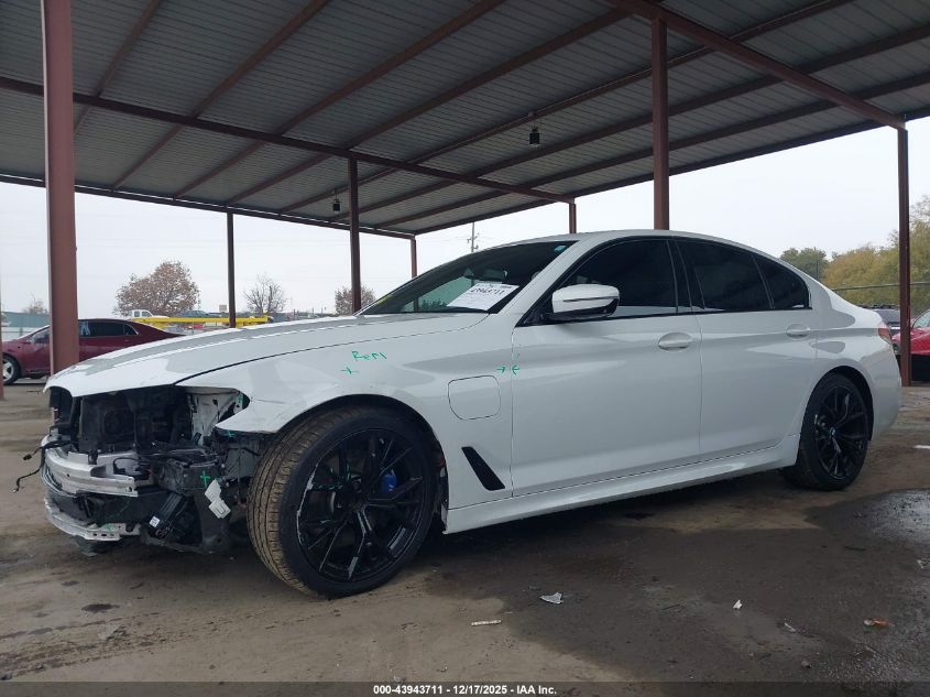 2021 BMW 530E VIN: WBA13AG07MCF47052 Lot: 43943711