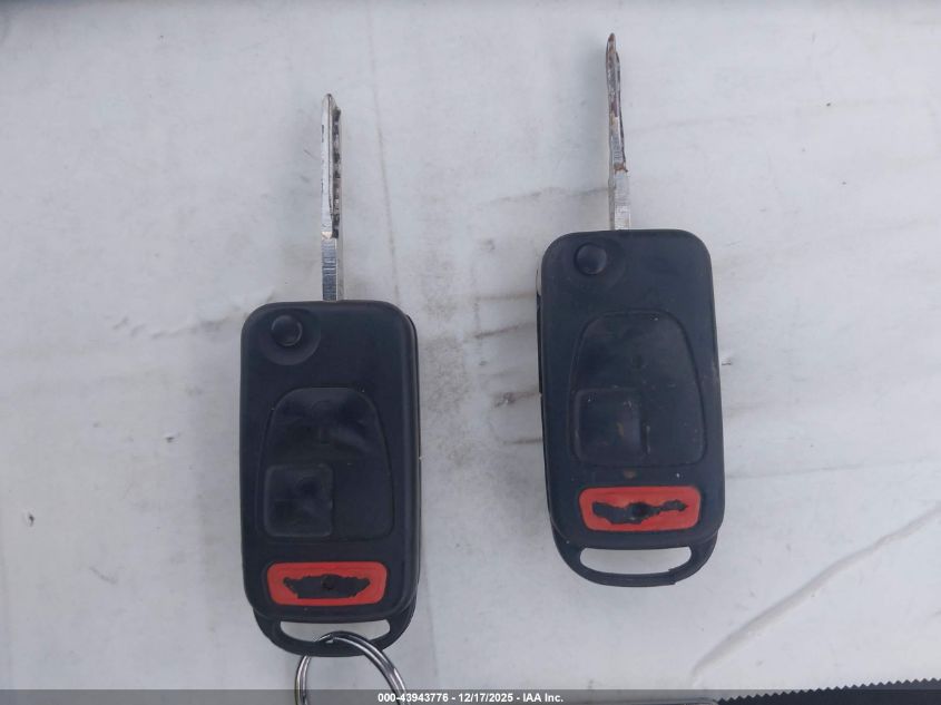 1999 Mercedes-Benz Slk 230 Kompressor VIN: WDBKK47F3XT094921 Lot: 43943776