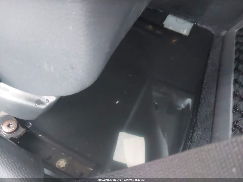 1999 Mercedes-Benz Slk 230 Kompressor VIN: WDBKK47F3XT094921 Lot: 43943776