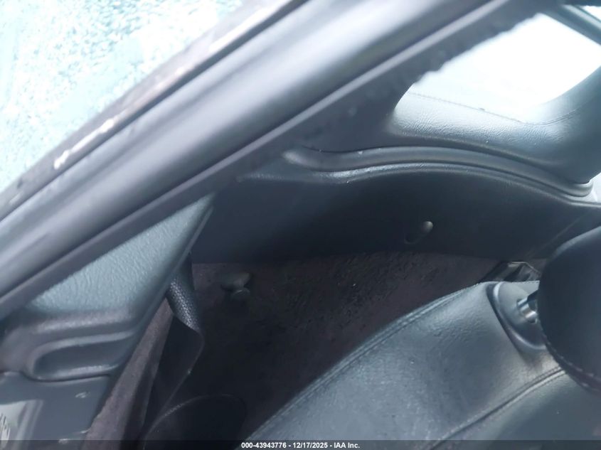 1999 Mercedes-Benz Slk 230 Kompressor VIN: WDBKK47F3XT094921 Lot: 43943776