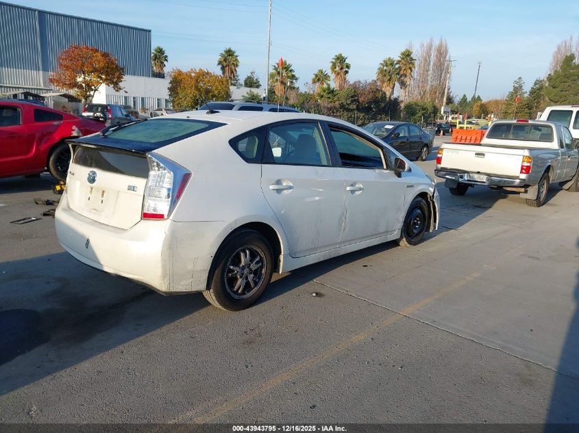 2011 Toyota Prius Three VIN: JTDKN3DUXB5327598 Lot: 43943795