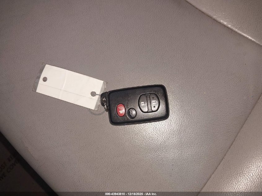 2010 Toyota Highlander Limited V6 VIN: 5TDDK3EH1AS008375 Lot: 43943810