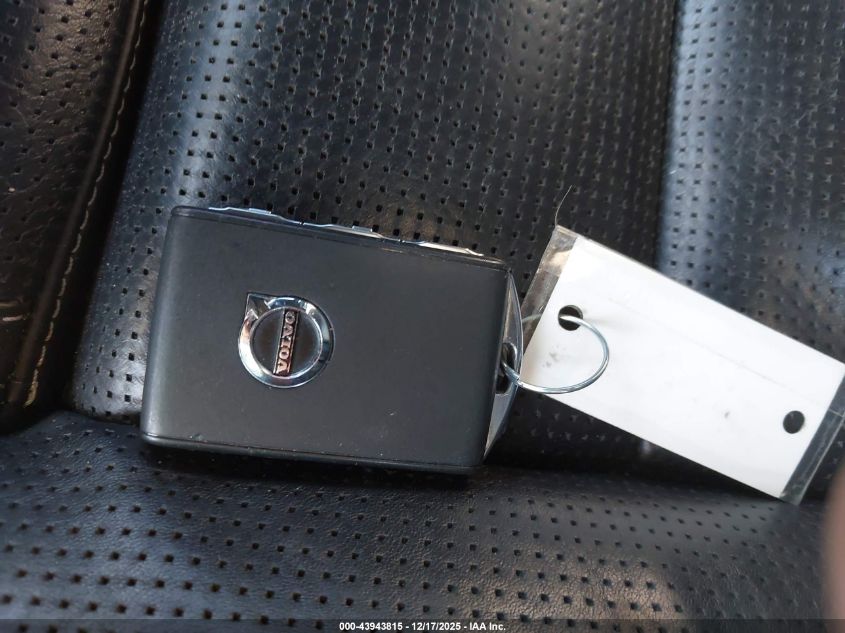 2018 Volvo S90 T6 Inscription VIN: LVYA22MLXJP047861 Lot: 43943815