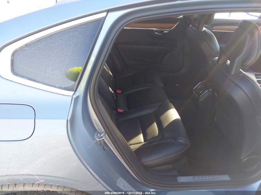 2018 Volvo S90 T6 Inscription VIN: LVYA22MLXJP047861 Lot: 43943815
