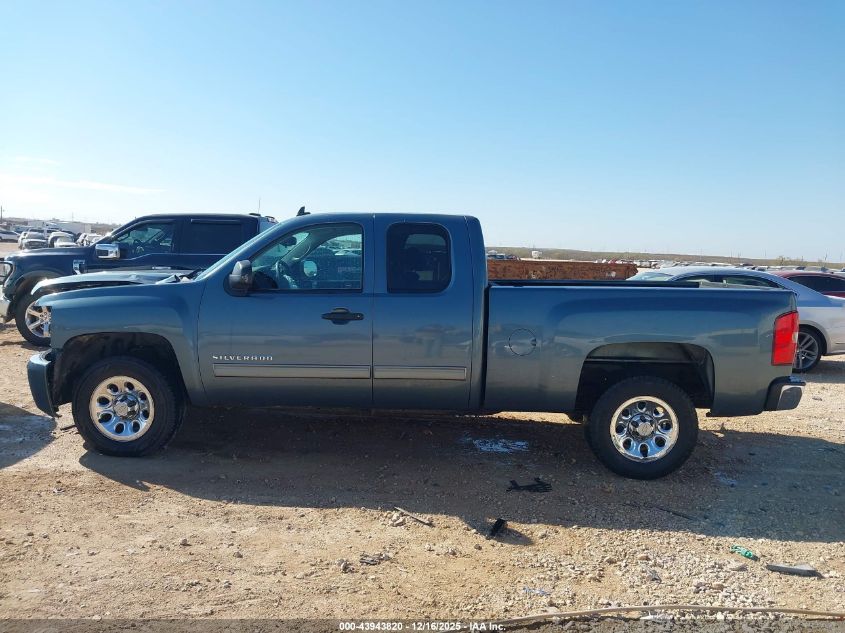 2011 Chevrolet Silverado 1500 Ls VIN: 1GCRCREA7BZ405520 Lot: 43943820
