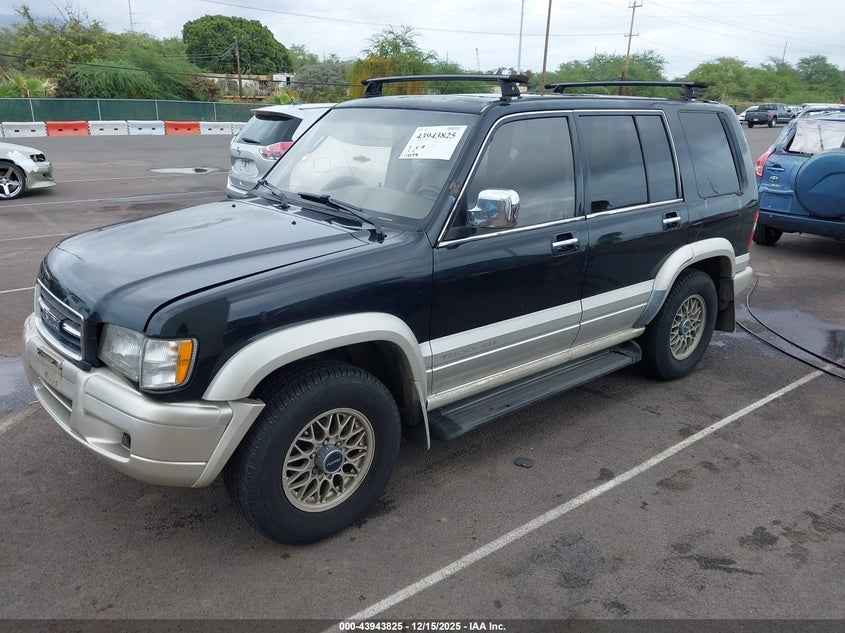 1998 Isuzu Trooper S