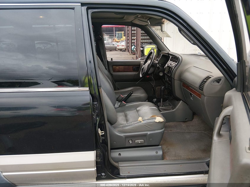 1998 Isuzu Trooper S