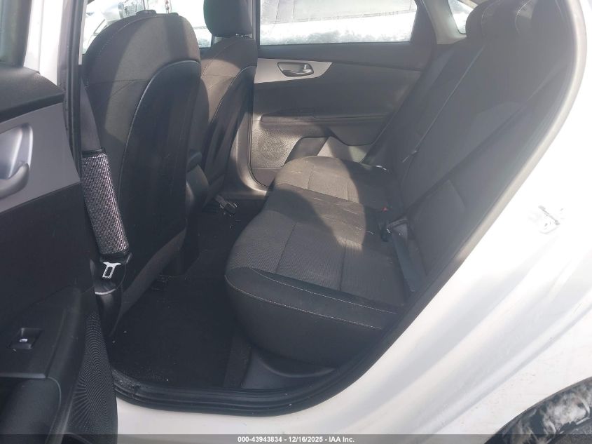 2024 Kia Forte Lxs VIN: 3KPF24AD8RE822983 Lot: 43943834