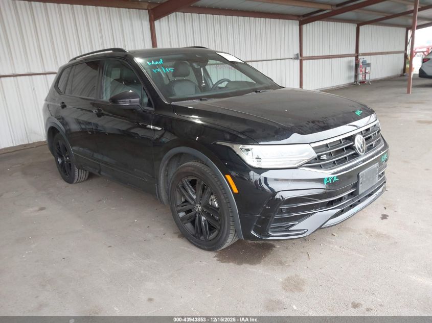 VOLKSWAGEN TIGUAN 2.0T SE R-LINE BLACK