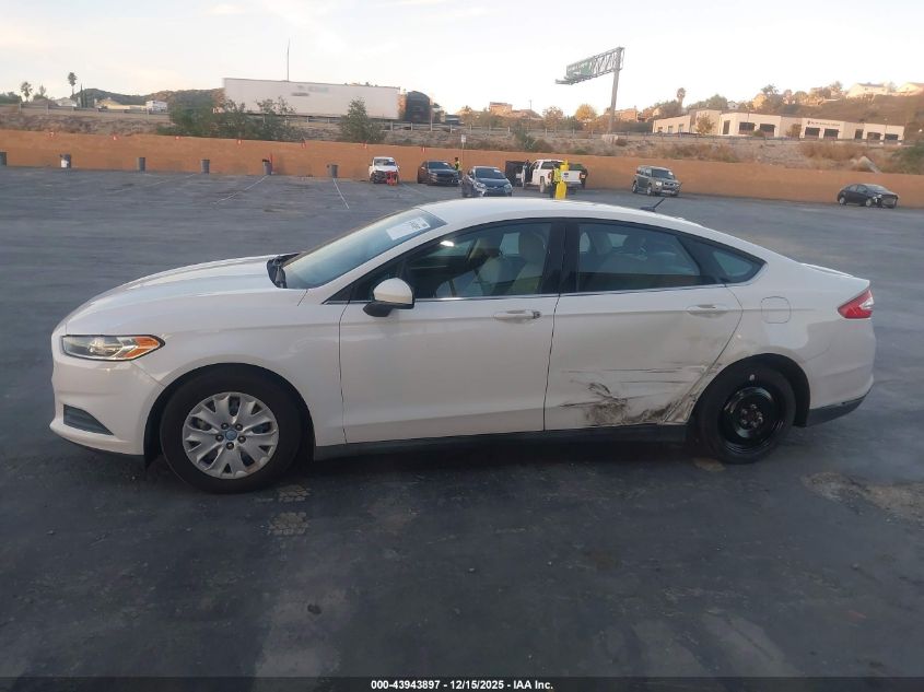 2013 Ford Fusion S VIN: 3FA6P0G76DR267681 Lot: 43943897