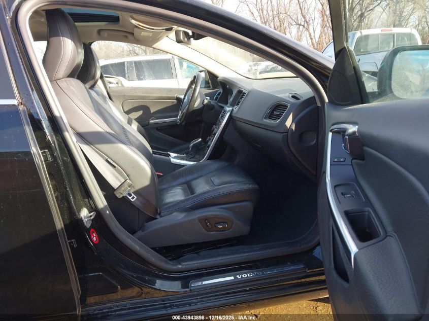 2014 Volvo S60 T5 VIN: YV1612FS6E1284273 Lot: 43943898