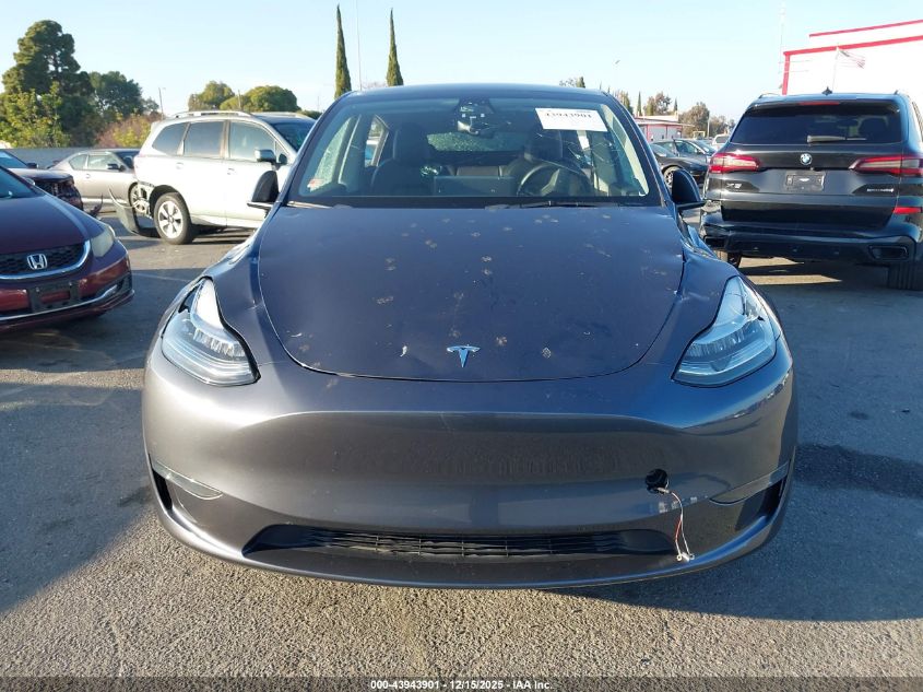 2023 Tesla Model Y Awd/Long Range Dual Motor All-Wheel Drive VIN: 7SAYGDEE6PA039892 Lot: 43943901