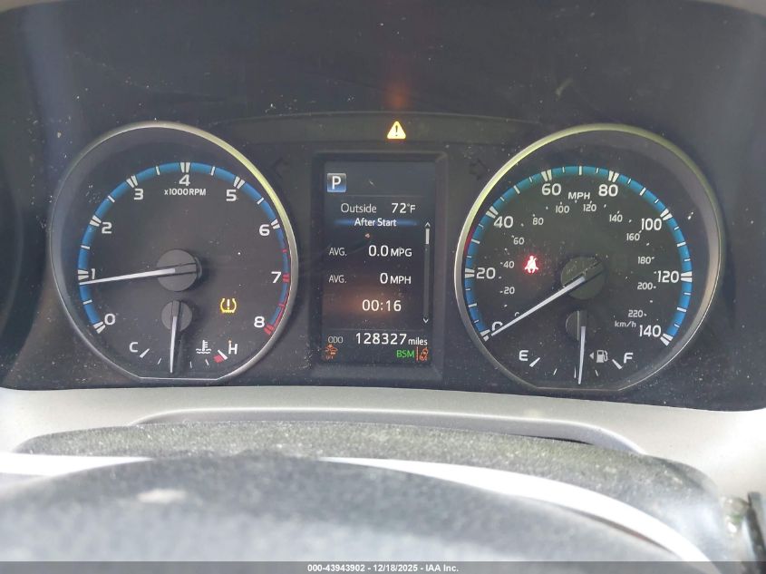 2018 Toyota Rav4 Xle VIN: 2T3WFREV0JW503770 Lot: 43943902