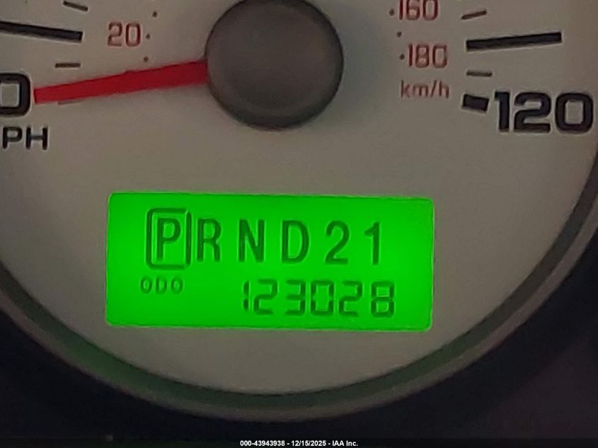 2005 Ford Escape Xlt VIN: 1FMYU93145KE31853 Lot: 43943938