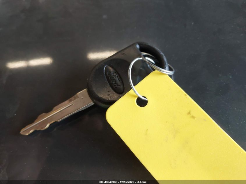 2005 Ford Escape Xlt VIN: 1FMYU93145KE31853 Lot: 43943938