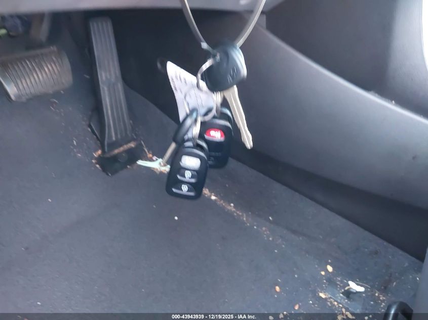 2013 Hyundai Elantra Gls VIN: 5NPDH4AE9DH369511 Lot: 43943939