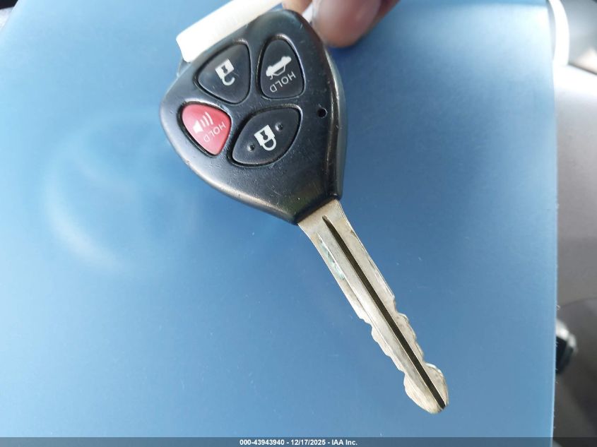 2011 Toyota Camry Le VIN: 4T4BF3EKXBR216860 Lot: 43943940