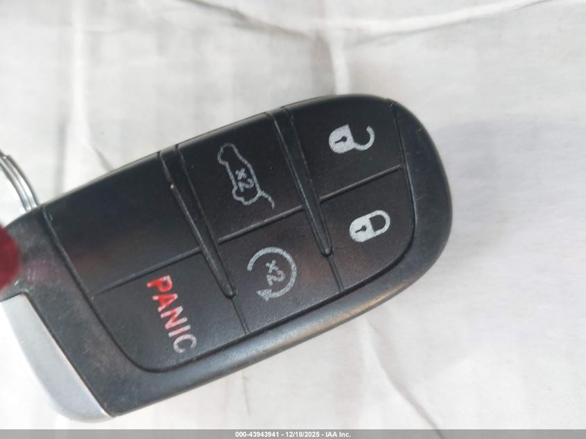 2015 Jeep Grand Cherokee Limited VIN: 1C4RJFBT9FC947771 Lot: 43943941