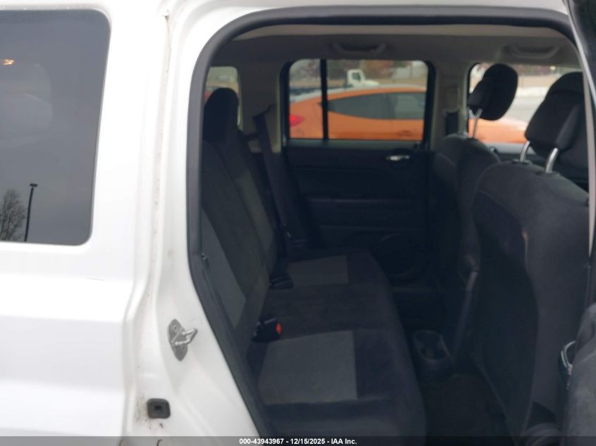 2016 Jeep Patriot Latitude VIN: 1C4NJPFA3GD615284 Lot: 43943967