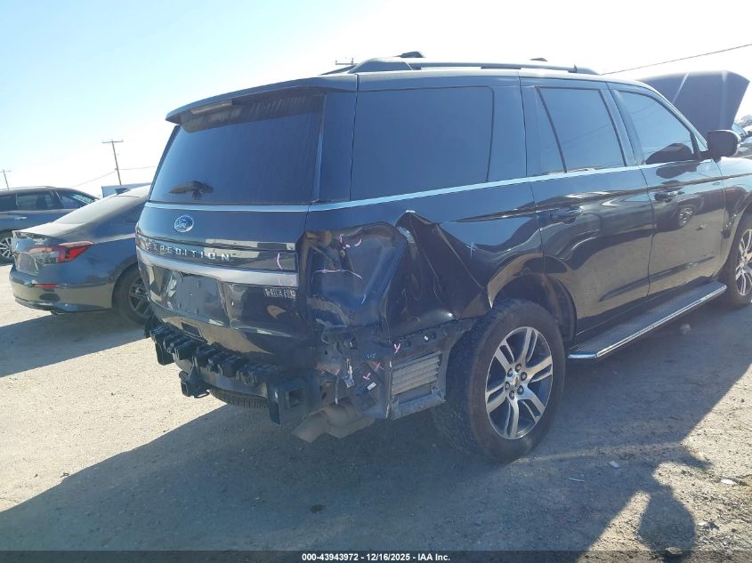 2022 Ford Expedition Xlt VIN: 1FMJU1JT9NEA18607 Lot: 43943972