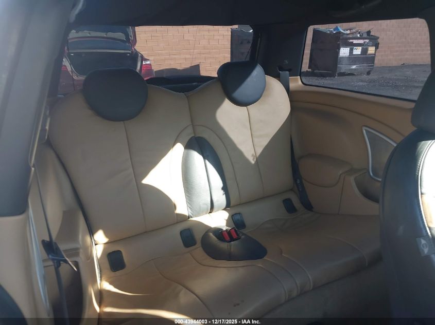 2006 Mini Cooper S VIN: WMWRE33546TL16703 Lot: 43944003