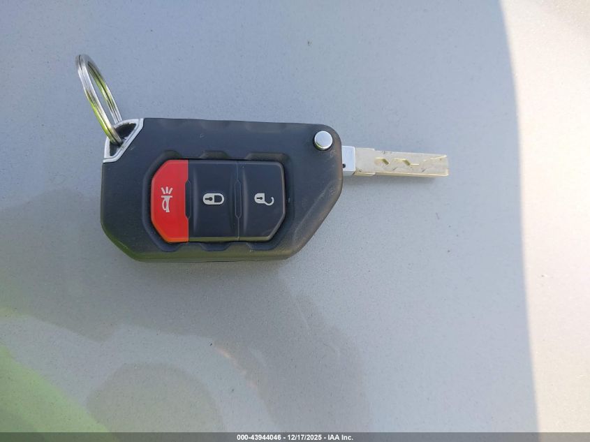 2021 Jeep Wrangler Unlimited Rubicon 4X4 VIN: 1C4JJXFMXMW820559 Lot: 43944046