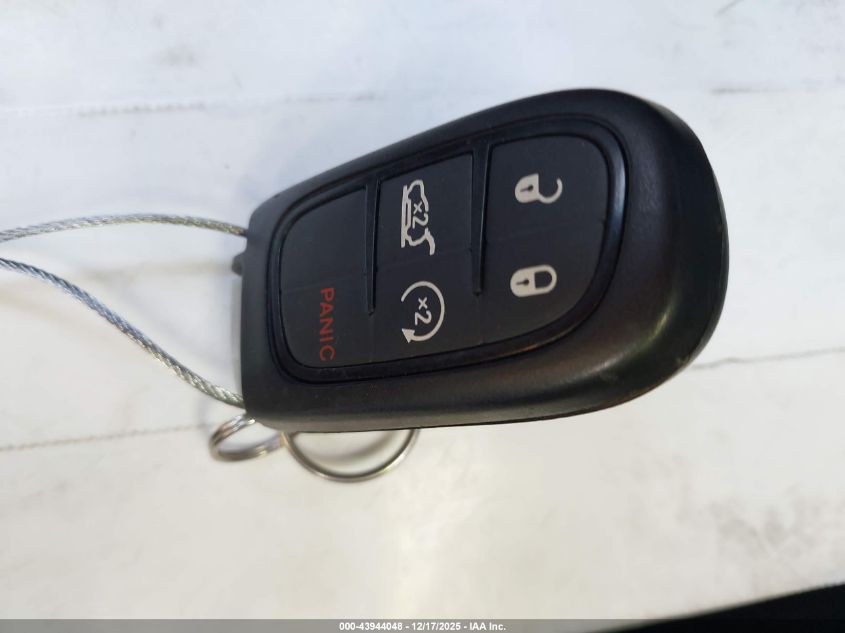 2019 Jeep Cherokee Altitude 4X4 VIN: 1C4PJMLB6KD478032 Lot: 43944048