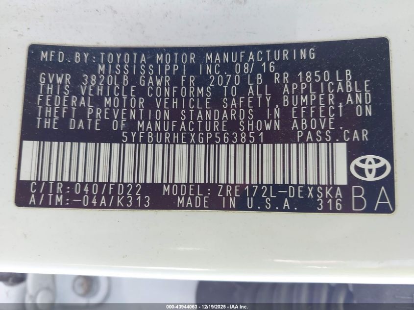 2016 Toyota Corolla S Plus VIN: 5YFBURHEXGP563851 Lot: 43944063