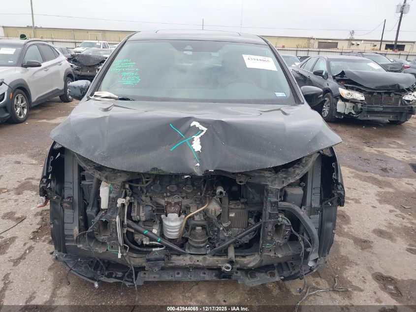 2018 Honda Odyssey Touring VIN: 5FNRL6H89JB011951 Lot: 43944065