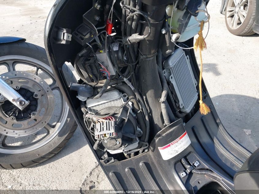 2019 Vespa Gts 300 VIN: ZAPMA39L0K5201141 Lot: 43944093