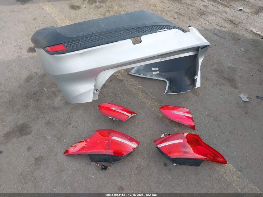 2017 Ford Focus Se VIN: 1FADP3F25HL291733 Lot: 43944155