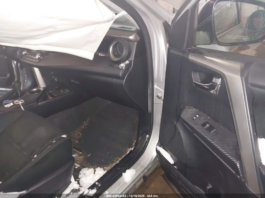 2015 Toyota Rav4 Xle VIN: JTMRFREV9FD130505 Lot: 43944163