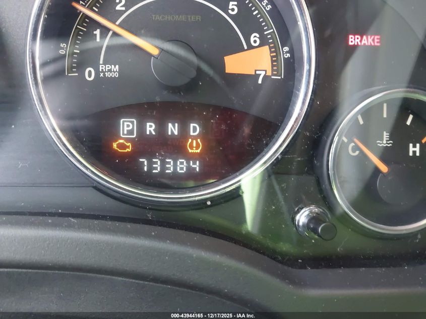 2014 Jeep Compass Latitude VIN: 1C4NJCEB0ED880924 Lot: 43944165