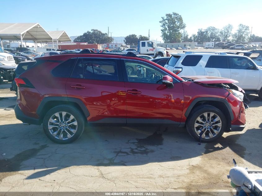 2024 Toyota Rav4 Xle Premium VIN: JTMA1RFV0RD105331 Lot: 43944167