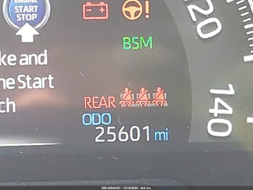 2024 Toyota Rav4 Xle Premium VIN: JTMA1RFV0RD105331 Lot: 43944167