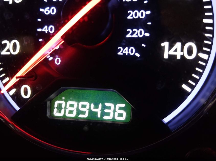 2004 Honda Civic Ex VIN: 2HGES25734H598668 Lot: 43944177