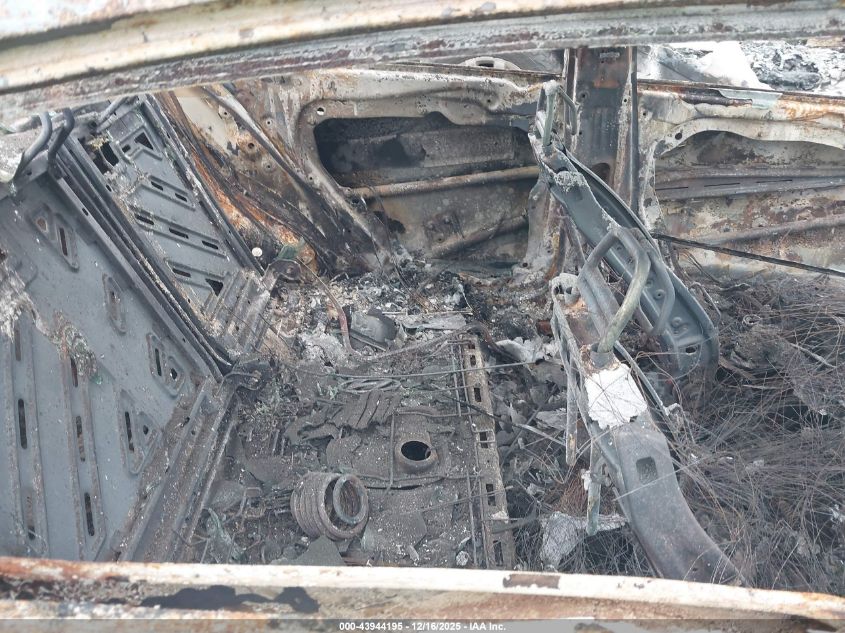 2019 Hyundai Elantra Se VIN: KMHD74LF8KU811752 Lot: 43944195