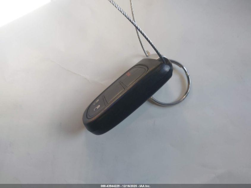 2019 Jeep Cherokee Latitude Plus 4X4 VIN: 1C4PJMLX2KD346994 Lot: 43944229