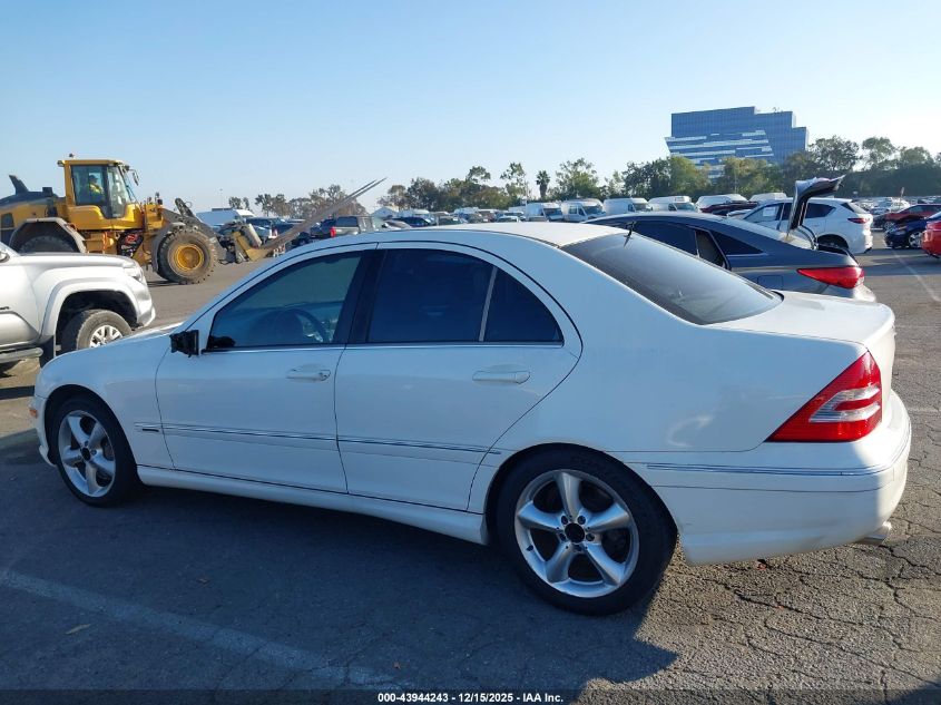 2006 Mercedes-Benz C 230 Sport VIN: WDBRF52H36A902424 Lot: 43944243