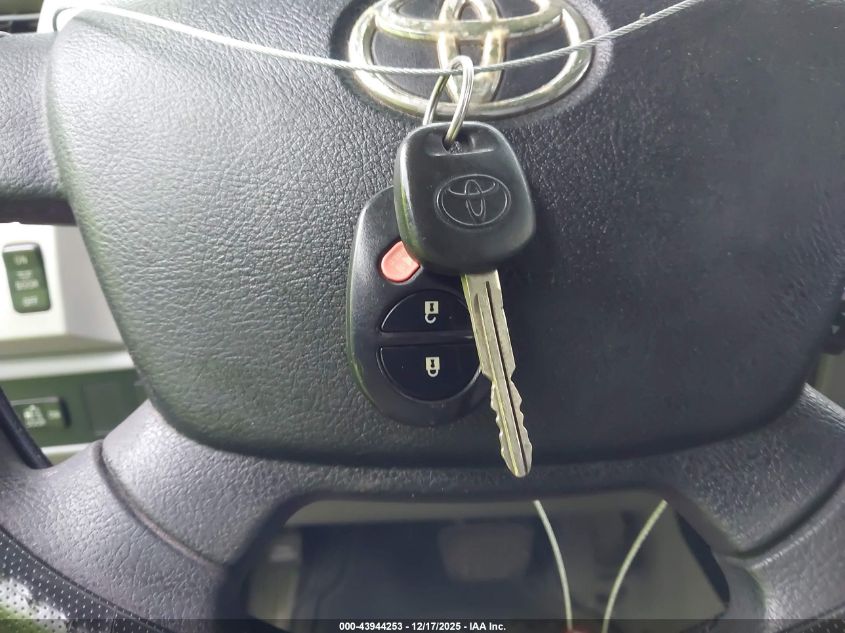 2008 Toyota Tundra Sr5 5.7L V8 VIN: 5TFRV54178X063754 Lot: 43944253