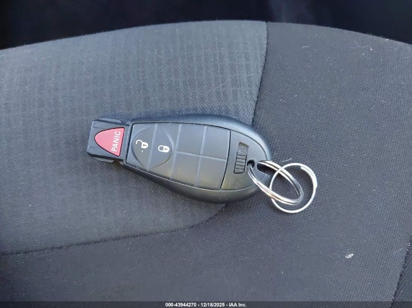 2016 Jeep Cherokee Latitude VIN: 1C4PJMCB8GW194459 Lot: 43944270