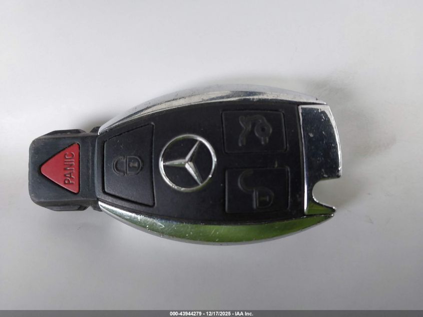 2011 Mercedes-Benz C 300 Luxury/Sport VIN: WDDGF5EB5BR174199 Lot: 43944279