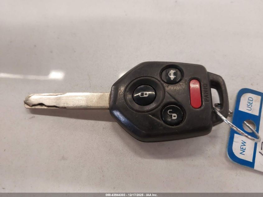 2014 Subaru Outback 2.5I Limited VIN: 4S4BRBLC3E3273502 Lot: 43944303